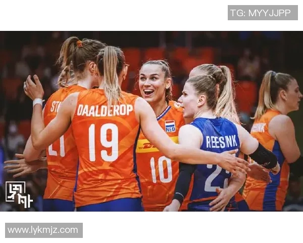 世锦赛精彩对决荷兰女排挑战巴西强队争夺荣耀
